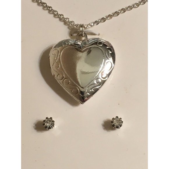 Bobbie Brooks HEART LOCKET on 18” Silver Tone CHAIN Austrian CRYSTAL EARRINGS - Picture 4 of 6